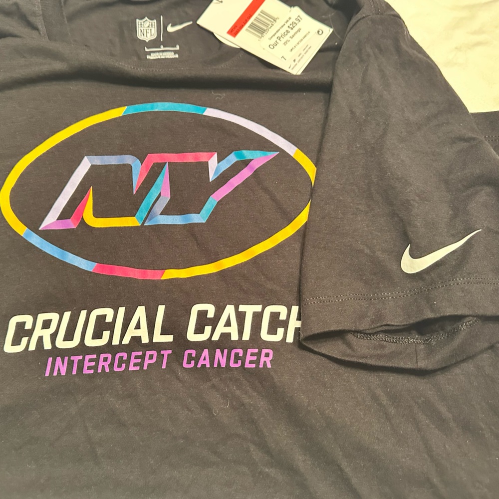 Nike Men's Crucial Catch Black Tee